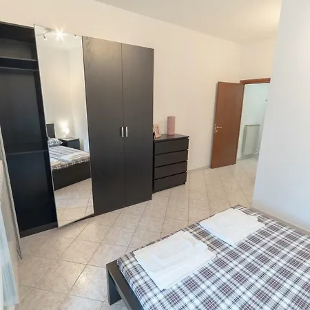 Apartment Shangay Casa Vacanze *
